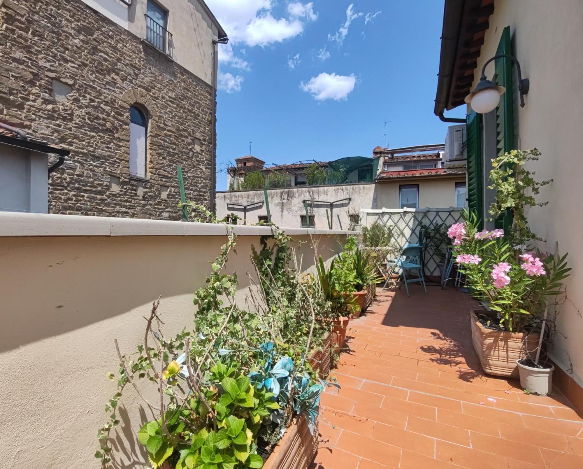 Borgo San Jacopo Penthouse By 360Rentals Florencia Exterior foto